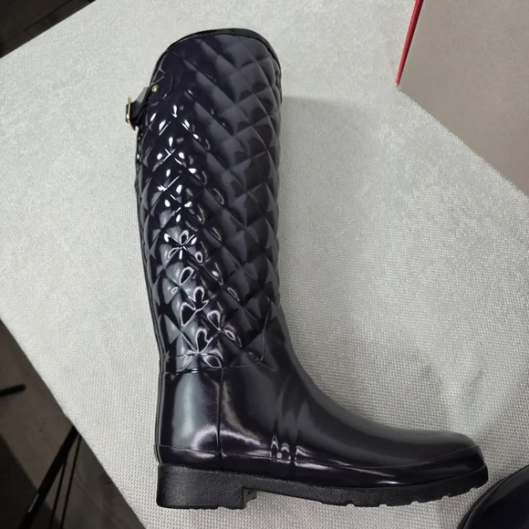 Hunter Refined Gloss Quilt Tall Rain Boots Aubergine Purple Size 8 - Picture 2 of 11